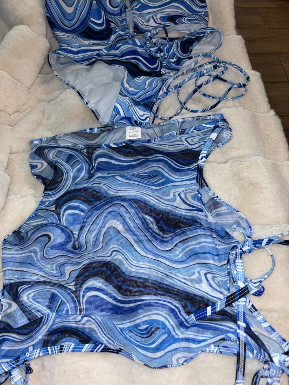 Blue Swirl Mesh Three Piece Set